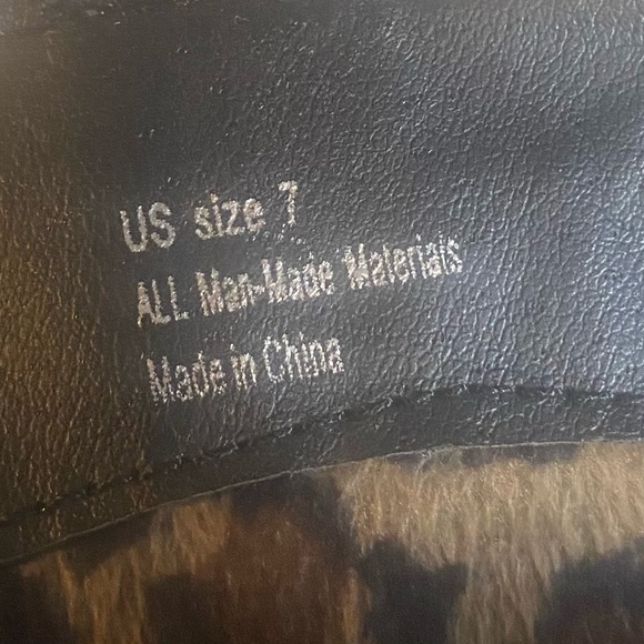 Very Volatile Raspy Western Faux Black Leather Embroidered Boots Size 7 - Picture 15 of 15